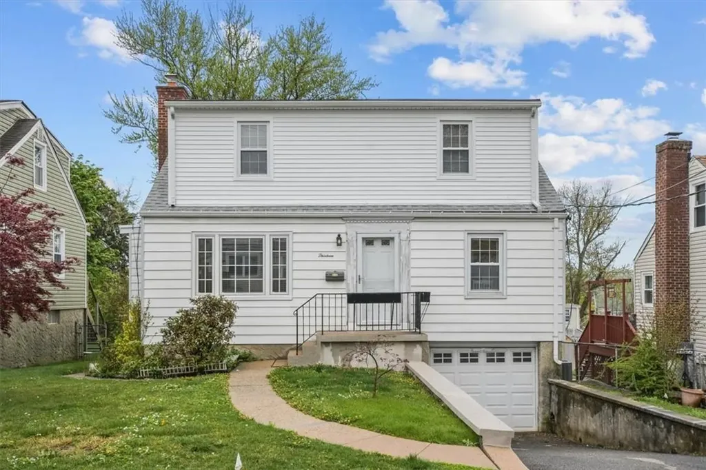 13 Larrimore Road Yonkers NY 10710
