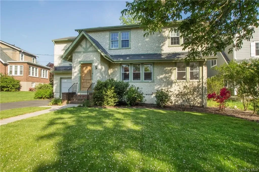 41 Walker Avenue Rye NY 10580