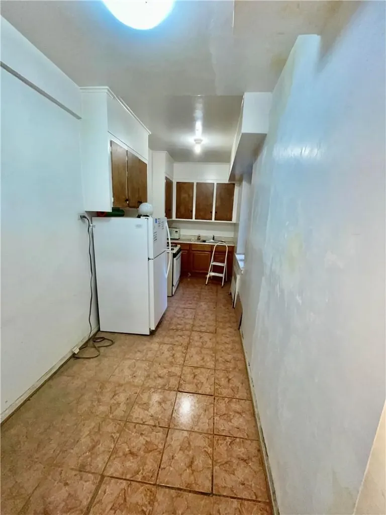 740 E 232nd Street Bronx NY 10466