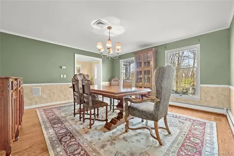 26 Plumwood Road Briarcliff Manor NY 10510
