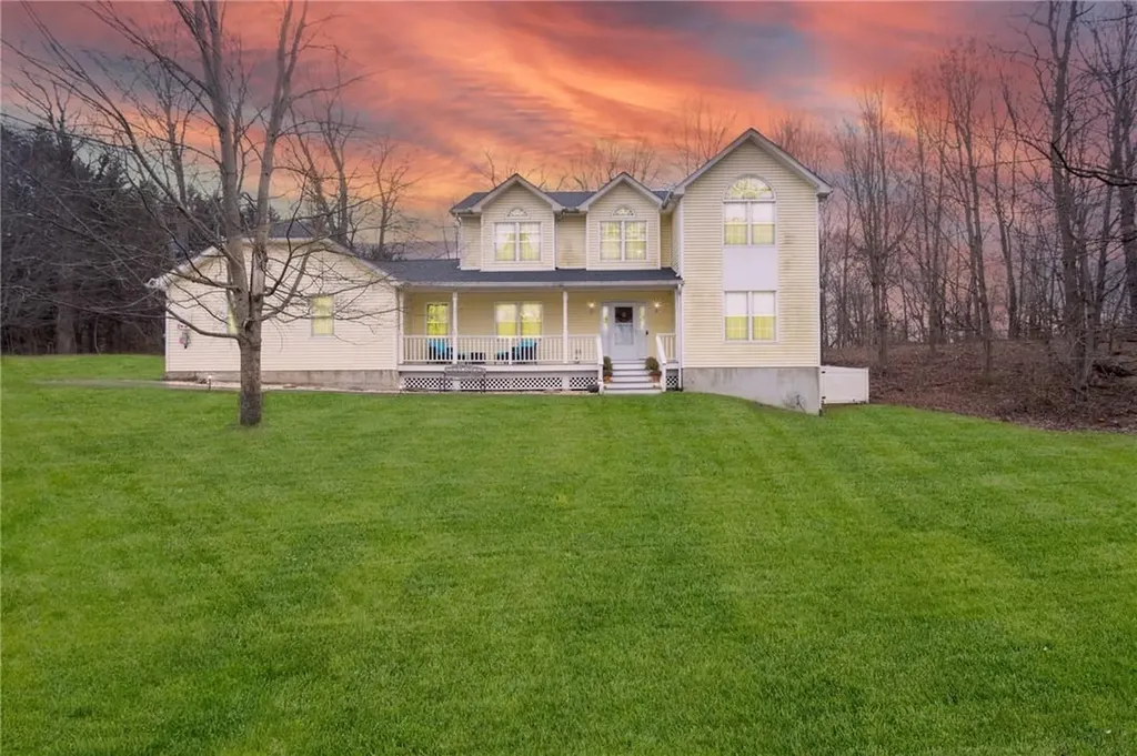 161 Gold Road Poughquag NY 12570
