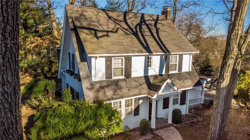 9 Roosevelt Avenue Larchmont NY 10538