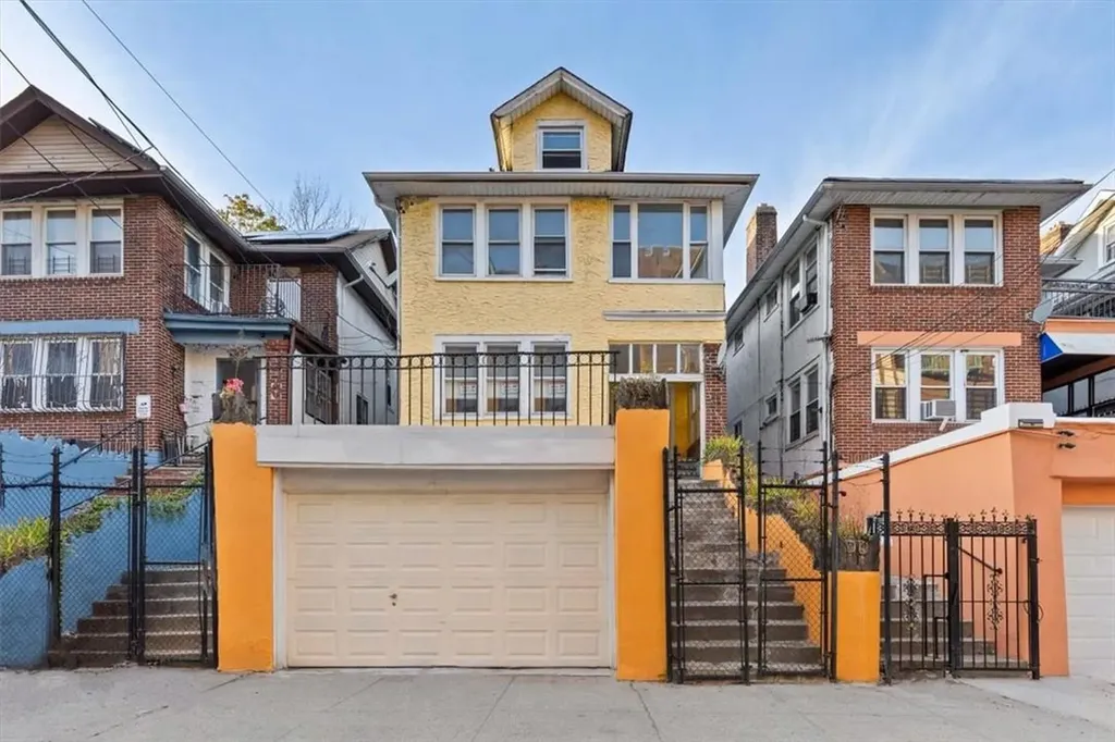 1893 Harrison Avenue Bronx NY 10453