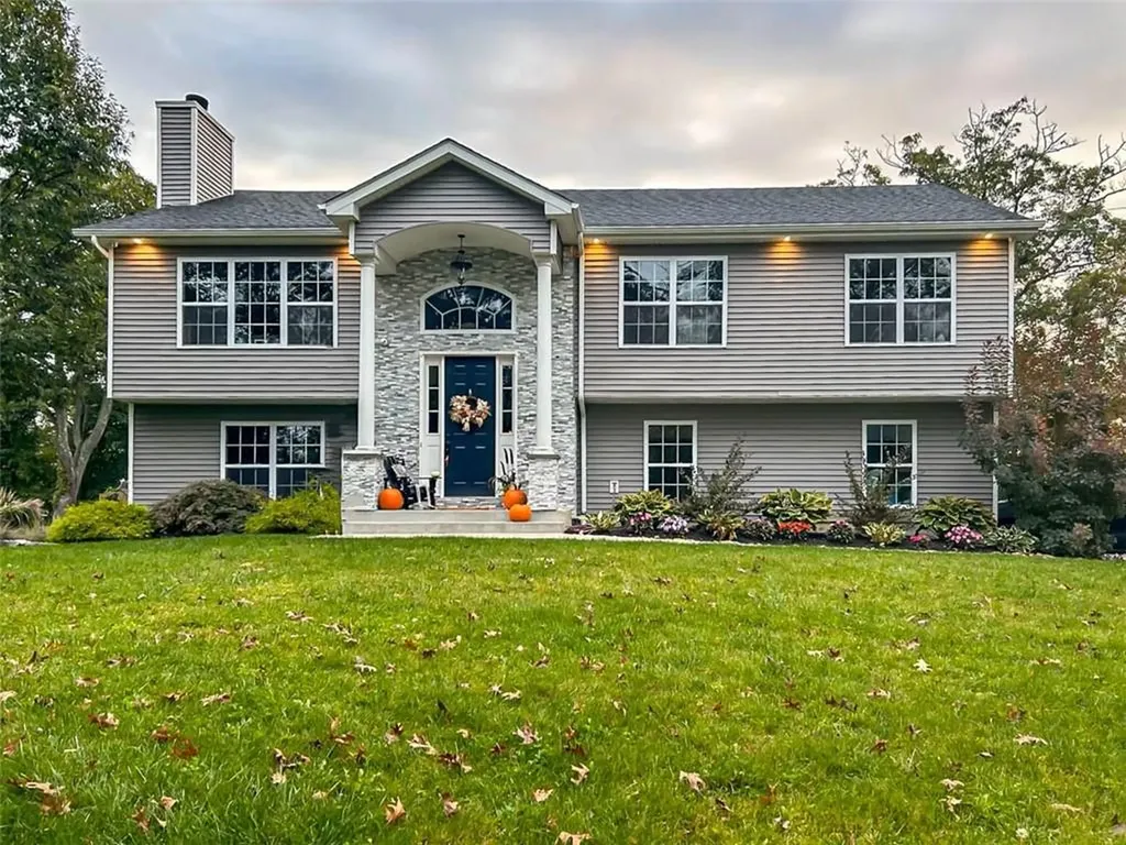 48 Muscoot Road E Mahopac NY 10541