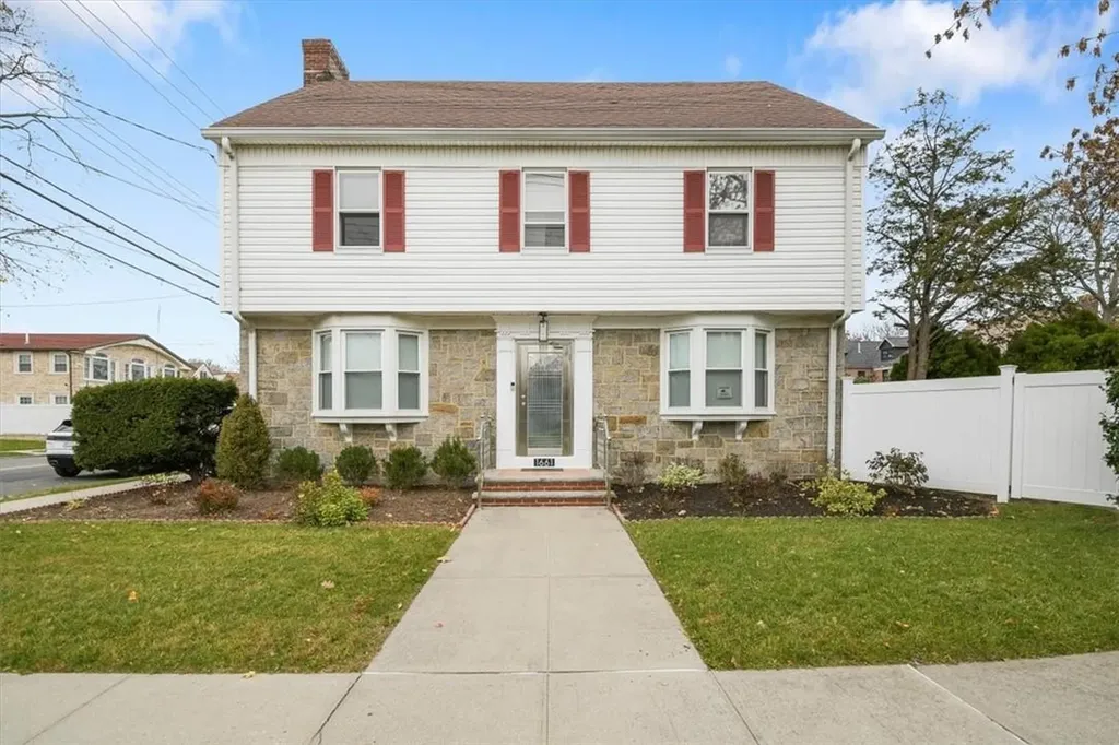 1661 Astor Avenue Bronx NY 10469