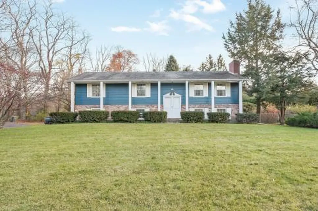 132 Street Elmo Road Wallkill NY 12589