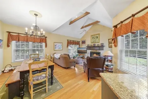 122 Parkview Drive Pleasantville NY 10570