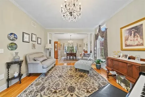 122 Parkview Drive Pleasantville NY 10570