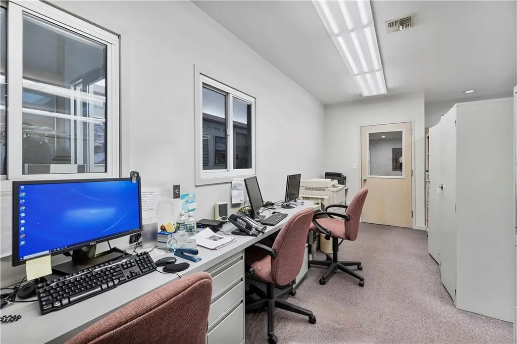 295 W Route 59 Spring Valley NY 10977