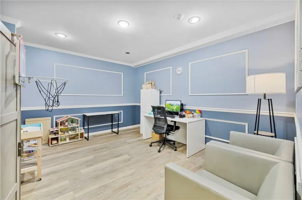 295 W Route 59 Spring Valley NY 10977