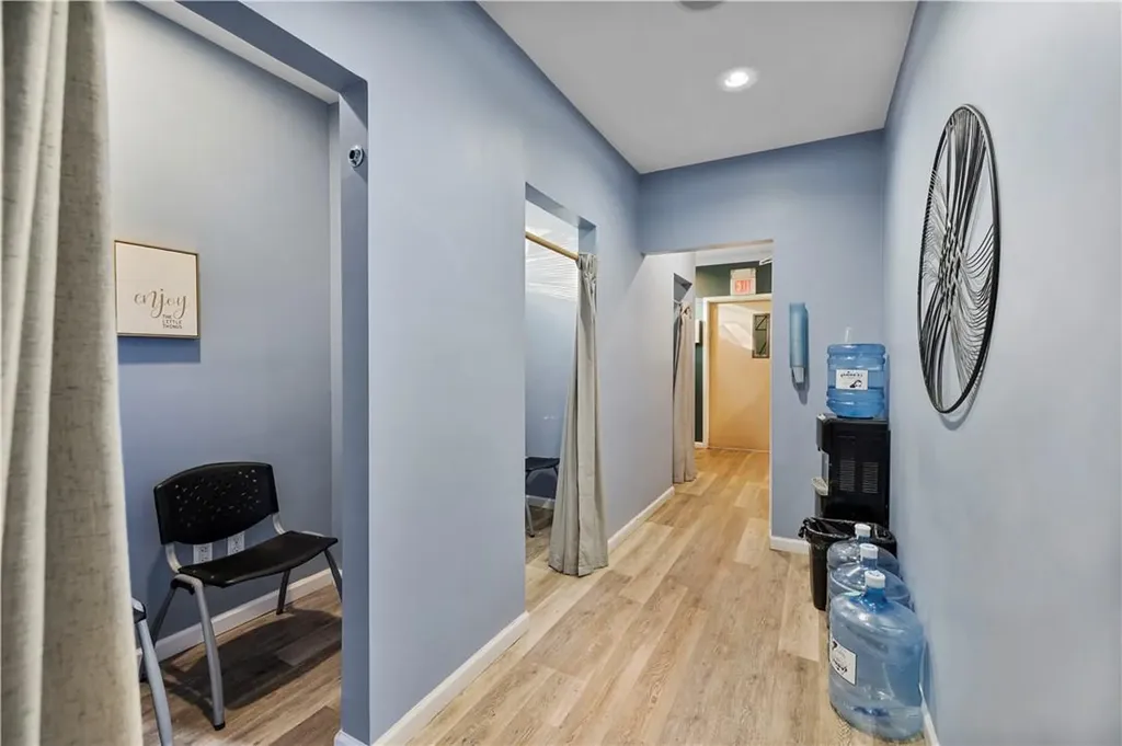295 W Route 59 Spring Valley NY 10977