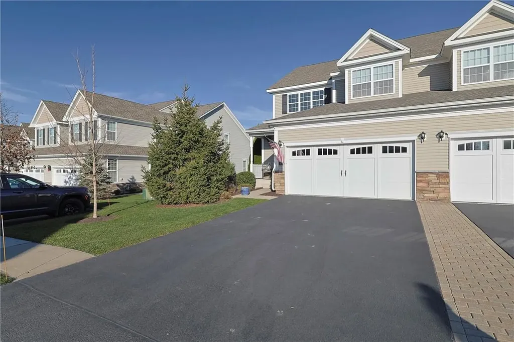 19 Evan Court Fishkill NY 12524
