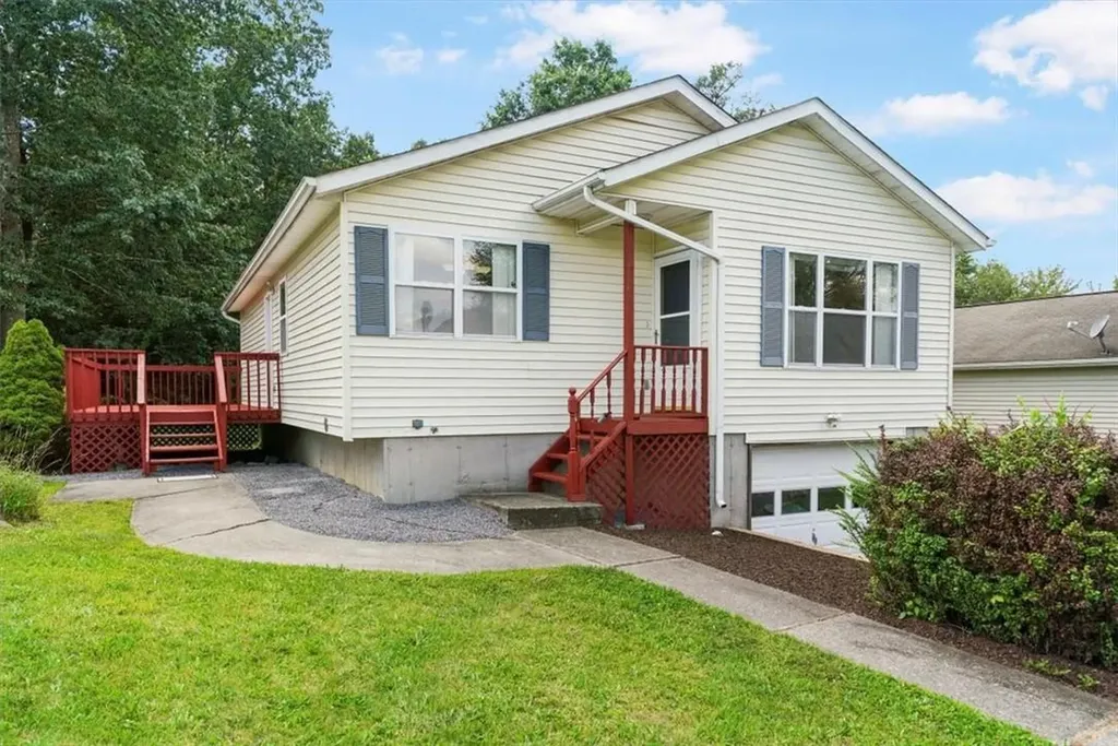 25 Jackson Street Middletown NY 10940