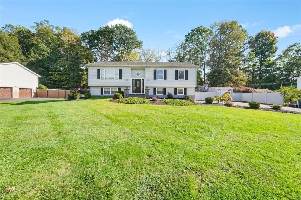 7 Ohio Drive Newburgh NY 12550