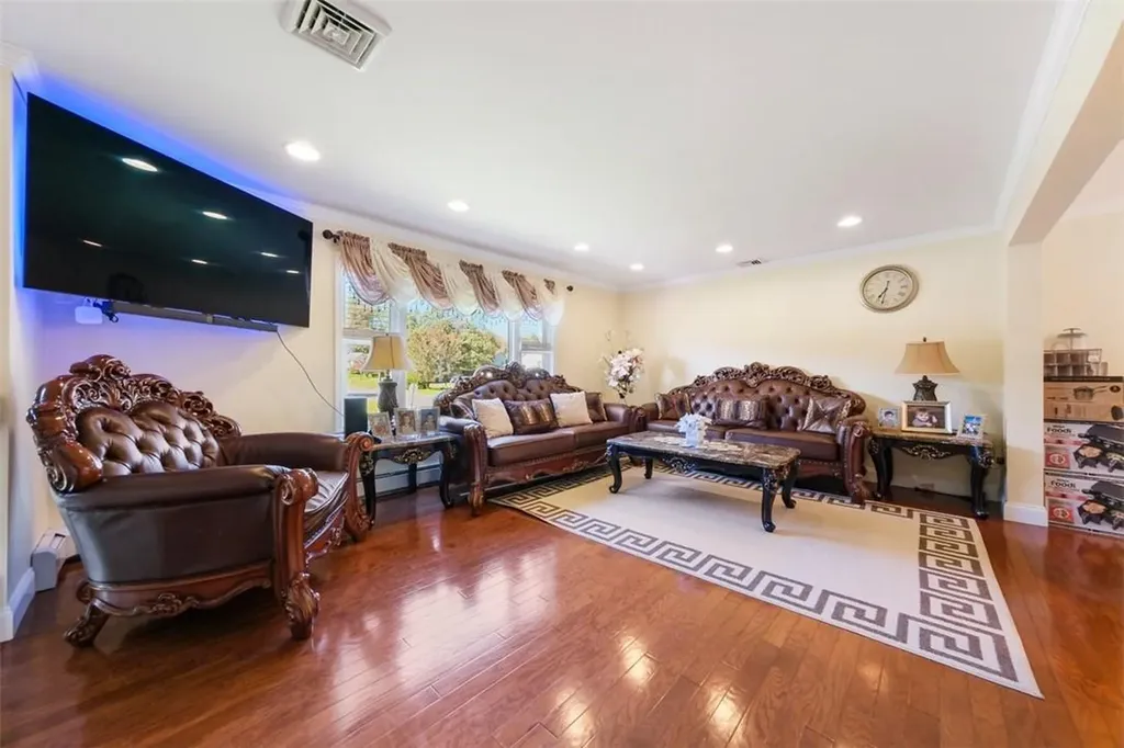 7 Ohio Drive Newburgh NY 12550