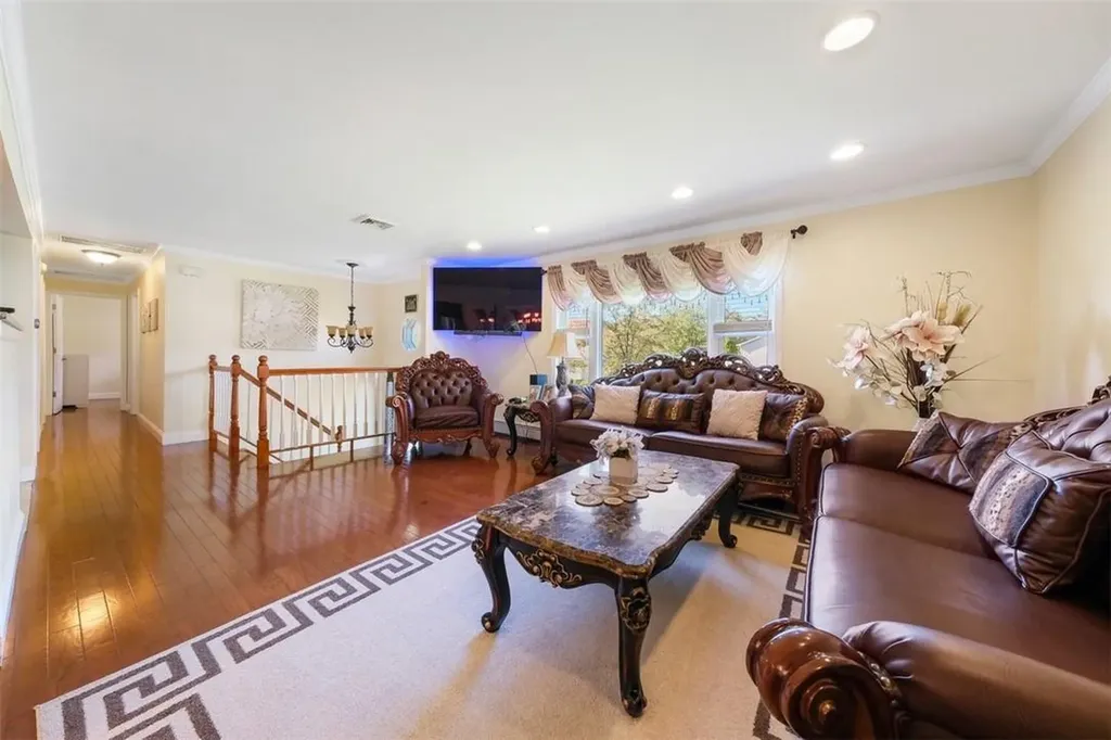 7 Ohio Drive Newburgh NY 12550