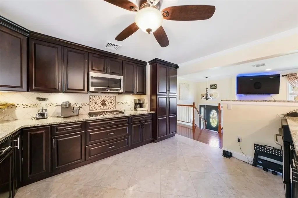 7 Ohio Drive Newburgh NY 12550