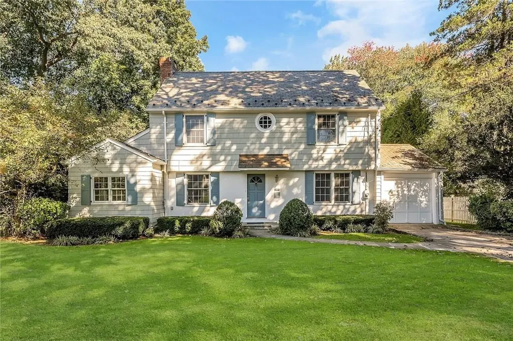 15 Robin Hill Road Scarsdale NY 10583