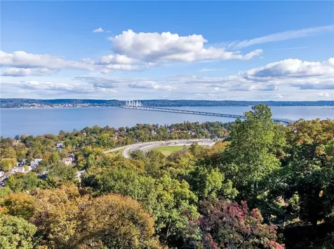 28 Terrace Drive Nyack NY 10960