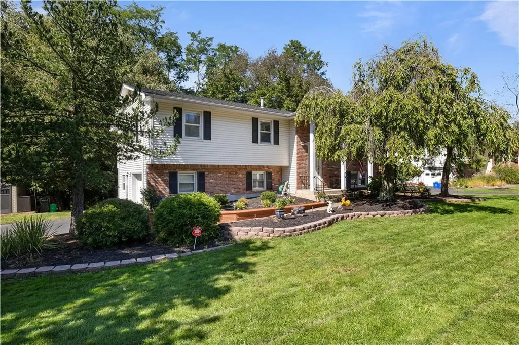 18 Riverglen Drive Thiells NY 10984