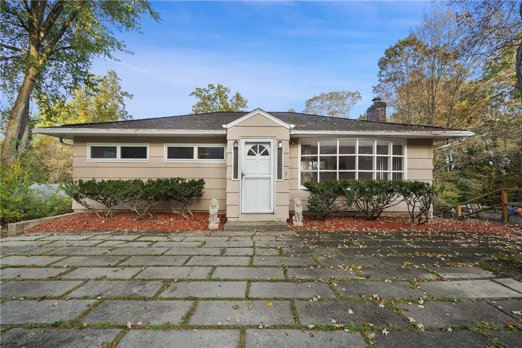 150 Lake Drive Mahopac NY 10541