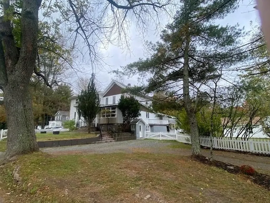 22 Fairground Road Monticello NY 12701