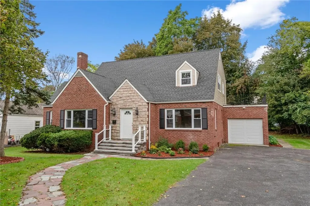 65 Valley Avenue Newburgh NY 12550