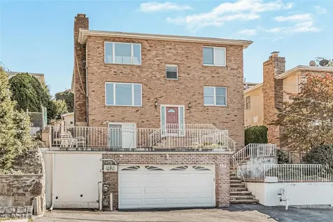 152 Bennett Avenue Yonkers NY 10701