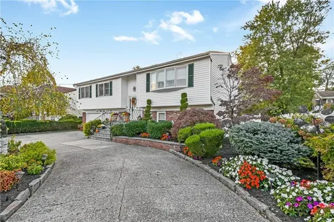 938 Hartsdale Road White Plains NY 10607