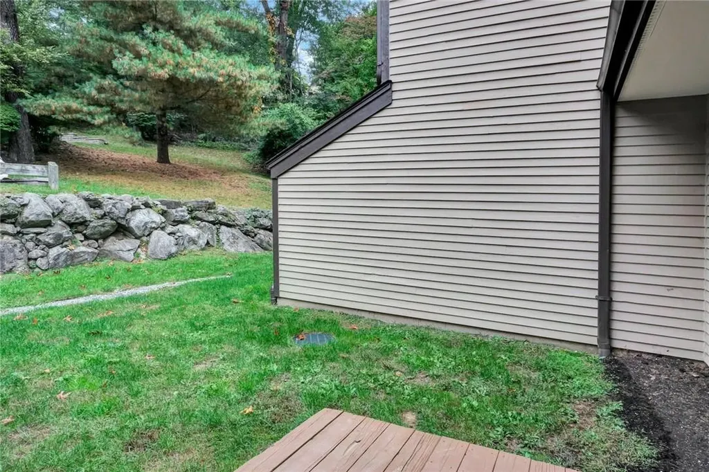 115 Antler Ridge Ossining NY 10562