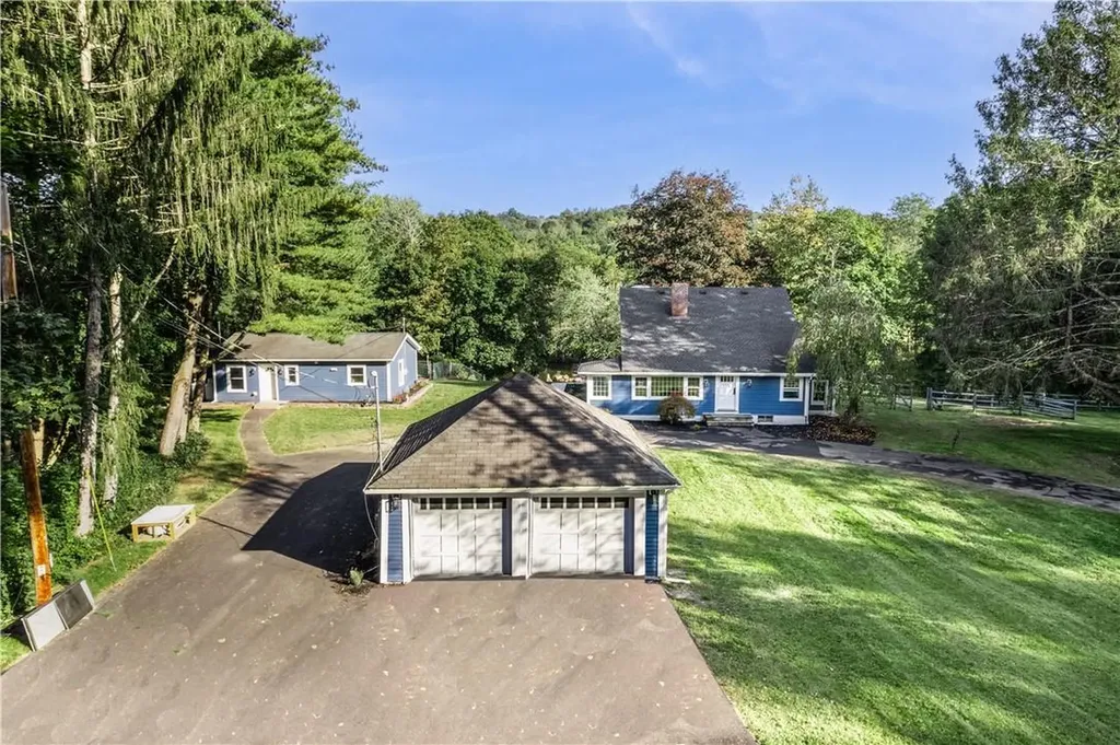 92 Rochdale Road Poughkeepsie NY 12603