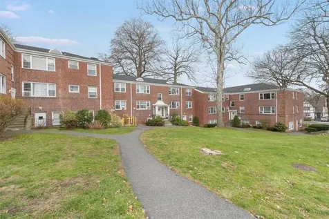 2 Soundview Avenue White Plains NY 10606