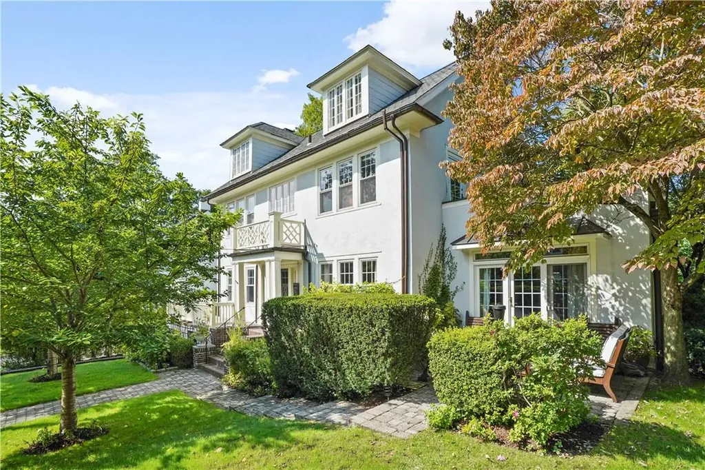 301 Loring Avenue Pelham NY 10803