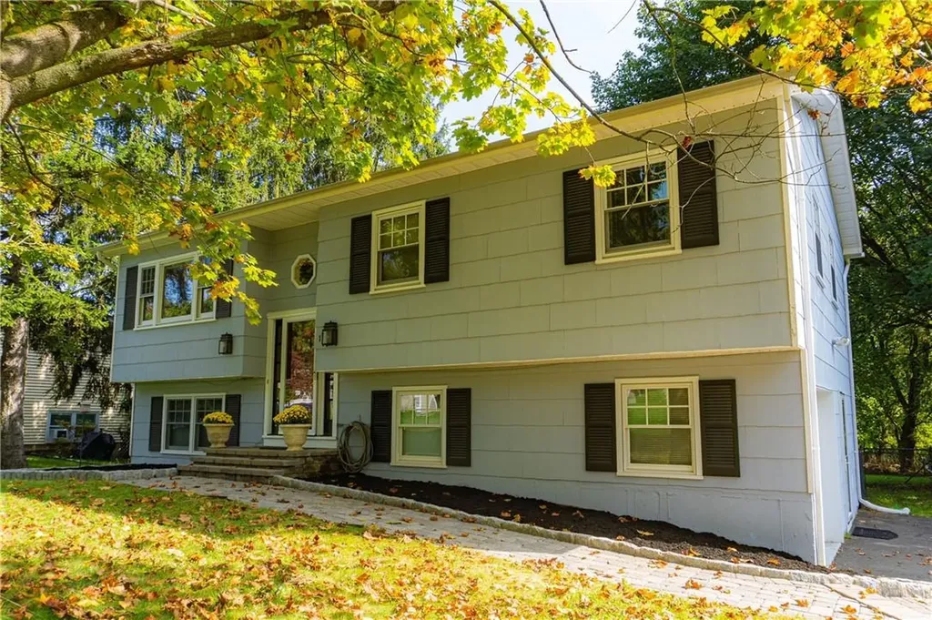 11 Garrison Lane Stony Point NY 10980