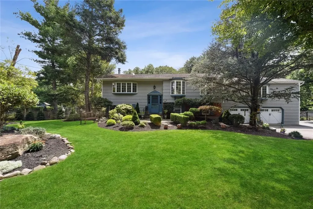 37 Ackerman Avenue Airmont NY 10901