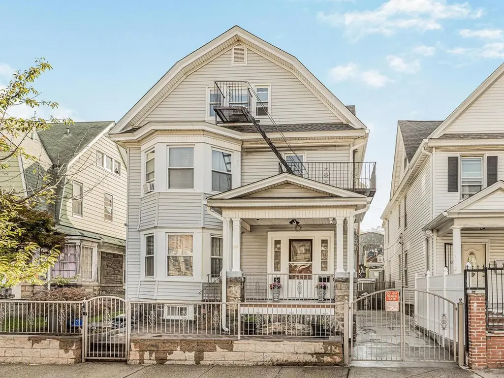 66 Aka 64 Livingston Avenue Yonkers NY 10705