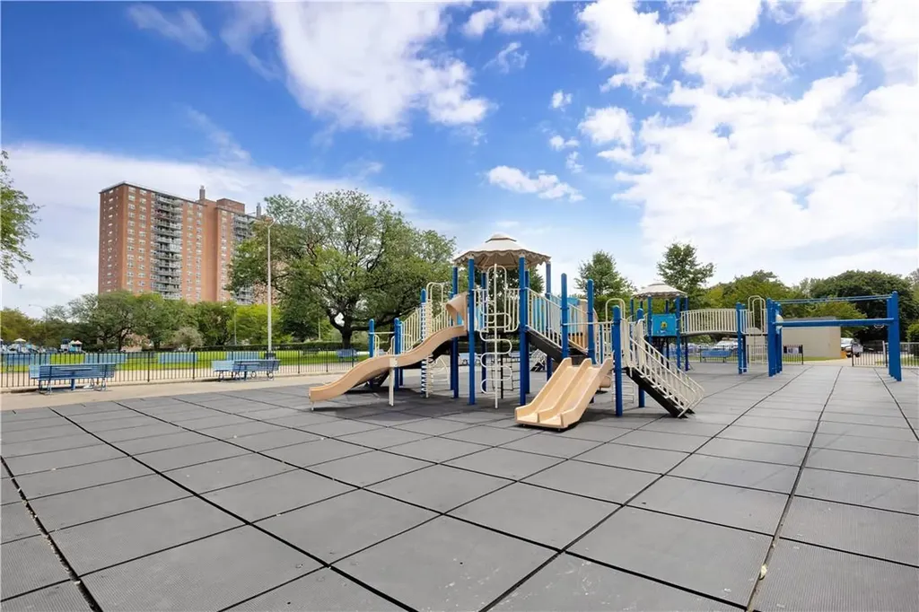 880 Boynton Avenue Bronx NY 10473