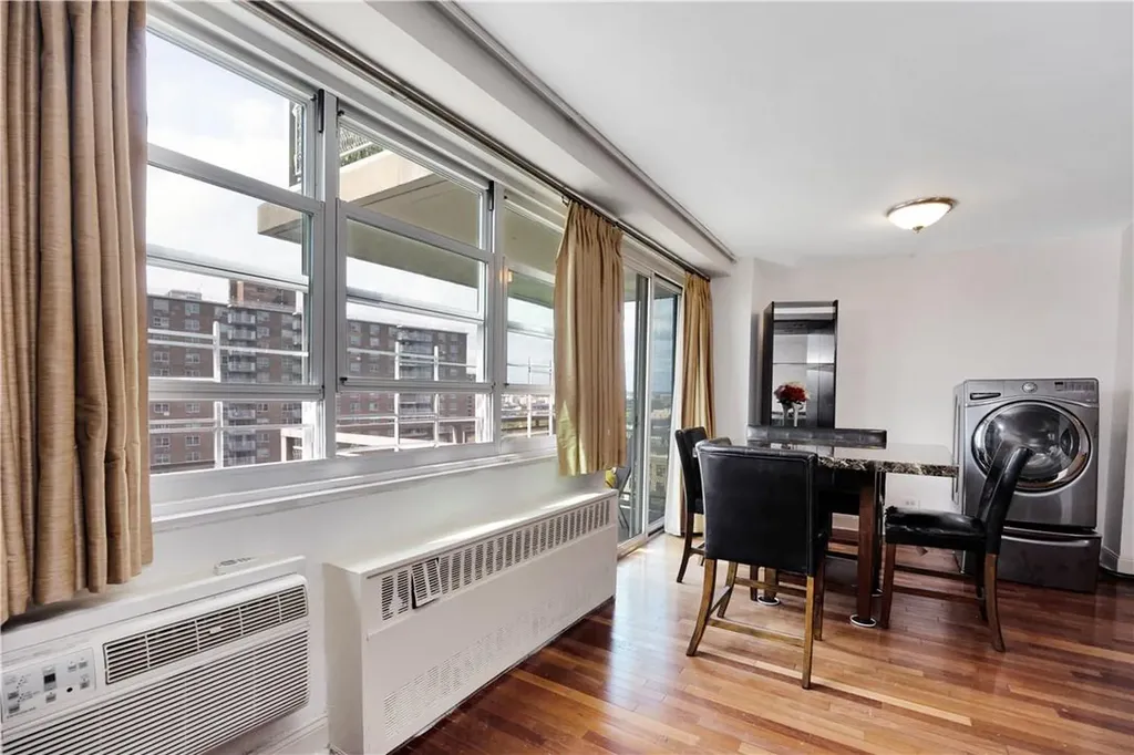 880 Boynton Avenue Bronx NY 10473