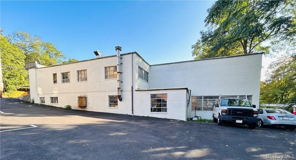 77 Lafayette Avenue White Plains NY 10603