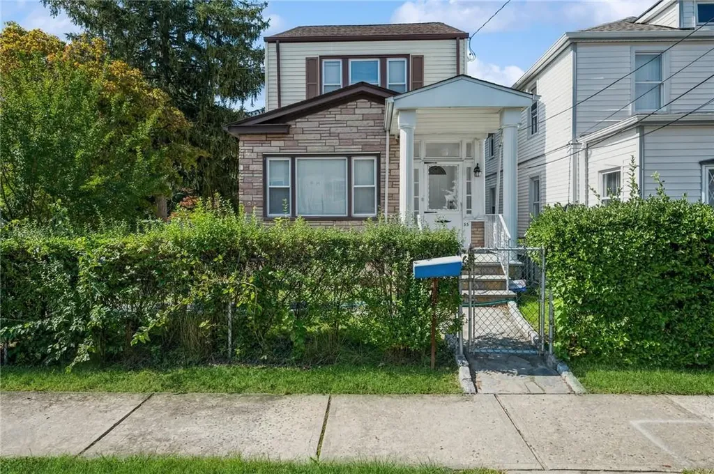 55 Moultrie Avenue Yonkers NY 10710