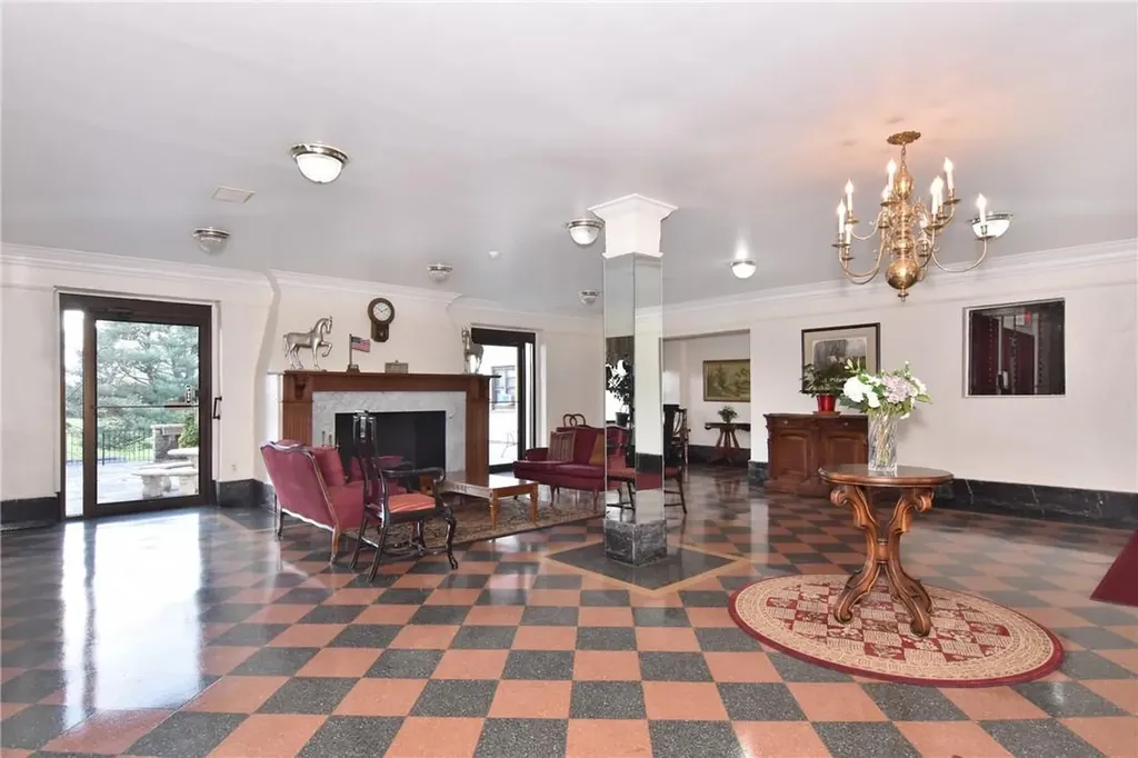 4784 Boston Post Road Pelham NY 10803