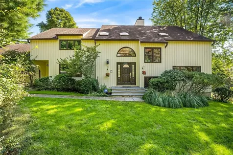 72 N Mountain Drive Dobbs Ferry NY 10522