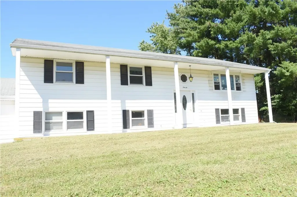 46 Trenton Road Fishkill NY 12524