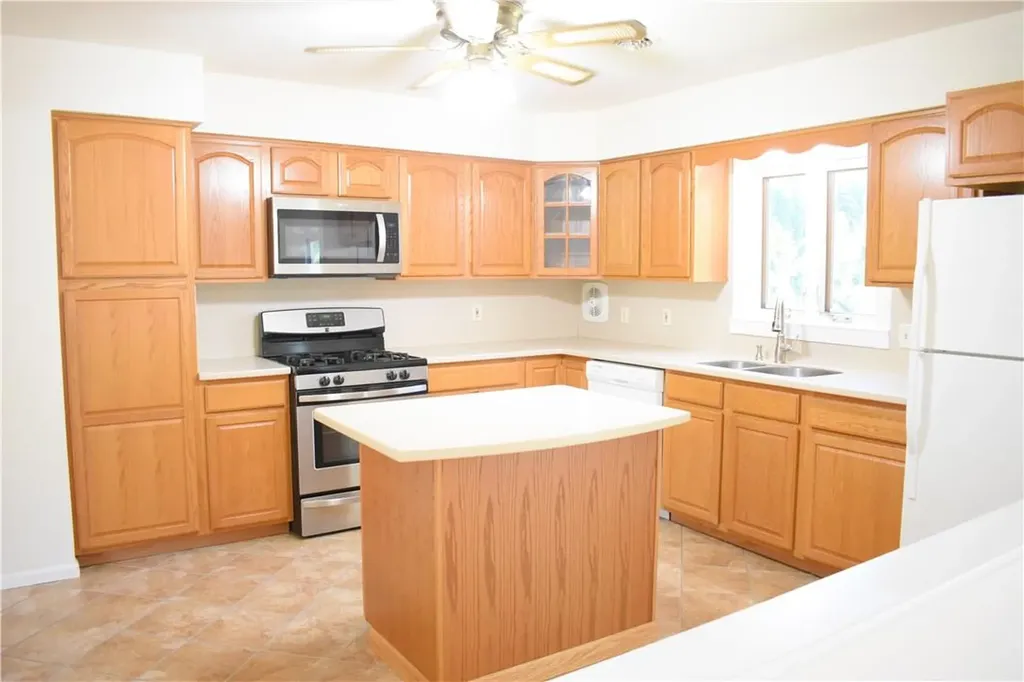 46 Trenton Road Fishkill NY 12524