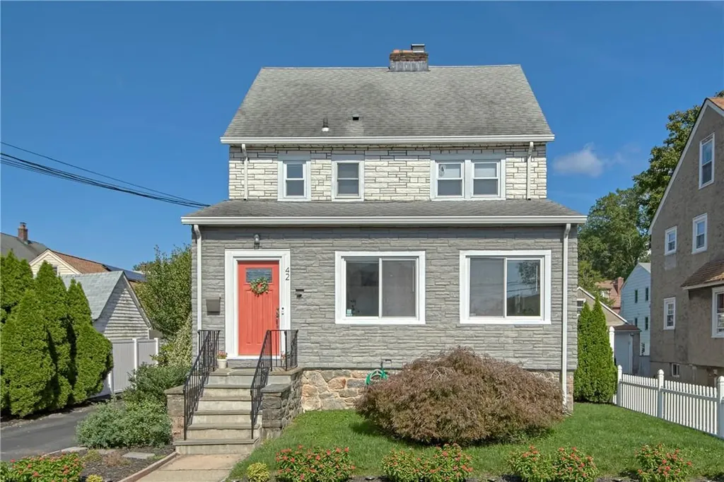 42 Park Place Harrison NY 10528