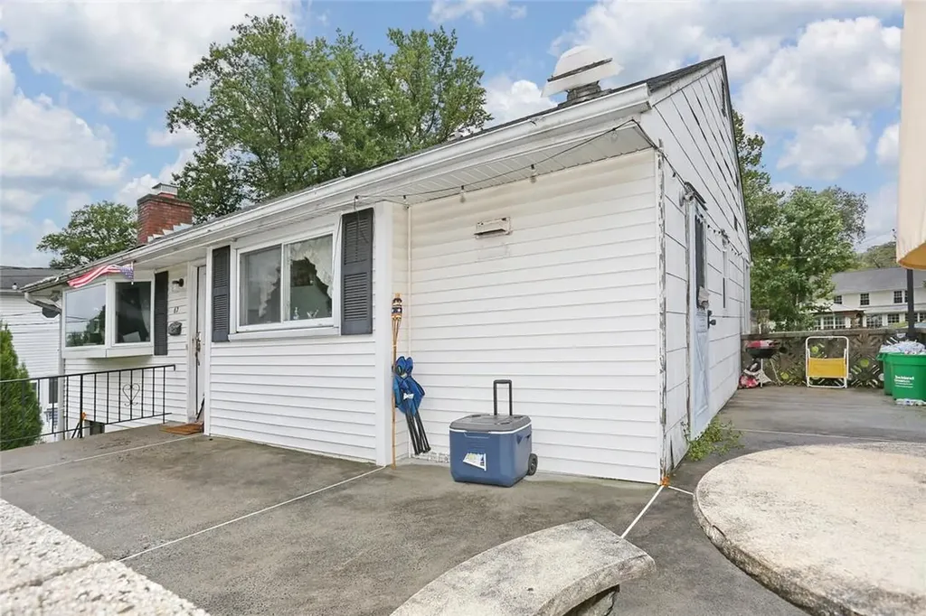 67 Capt Shankey Drive Garnerville NY 10923