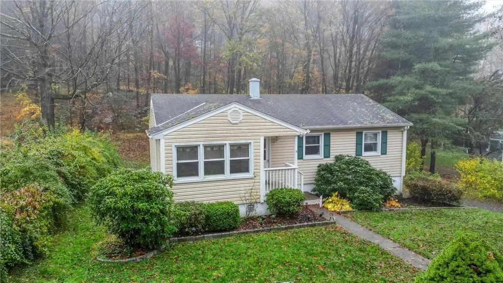 116 Chestnut Ridge Road Mahopac NY 10541