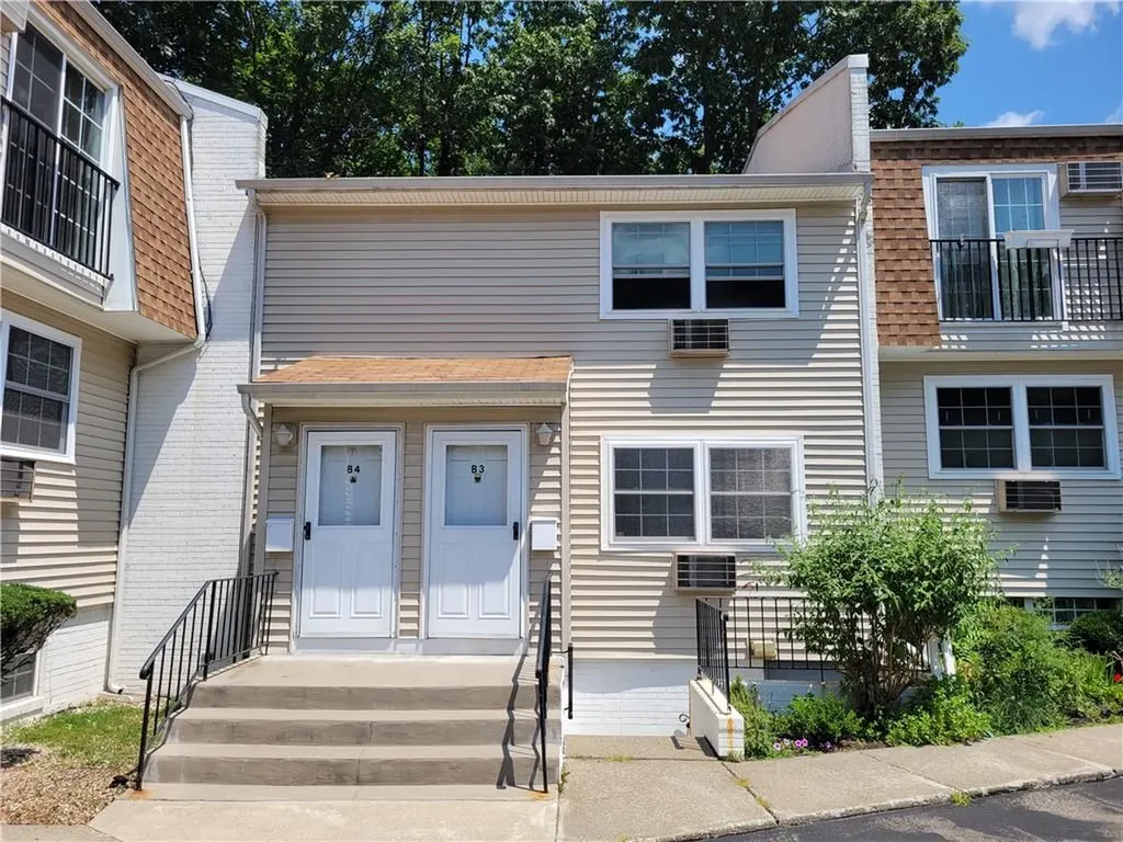 3 Forge Gate Drive Cold Spring NY 10516