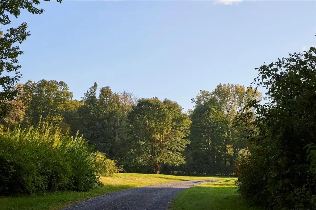 92 Valley Stream Farm Road Rhinebeck NY 12572