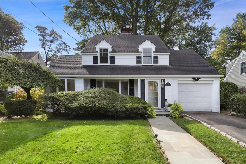 14 Shady Lane Scarsdale NY 10583